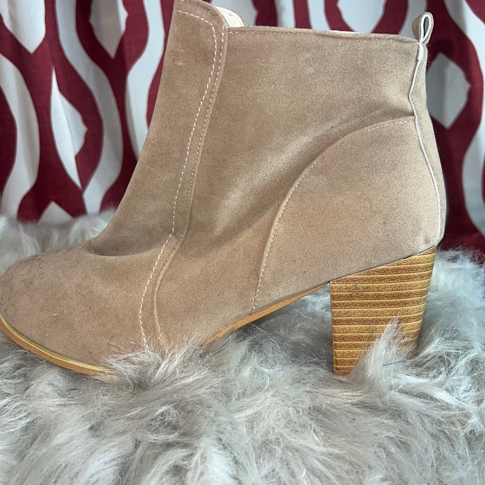 Never Been Worn Heeled Boot